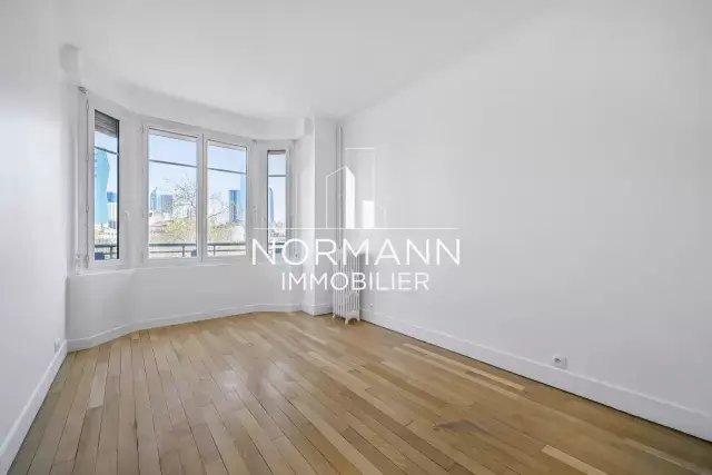 Apartment in Puteaux, Ile-de-France, France 5 - 15869418