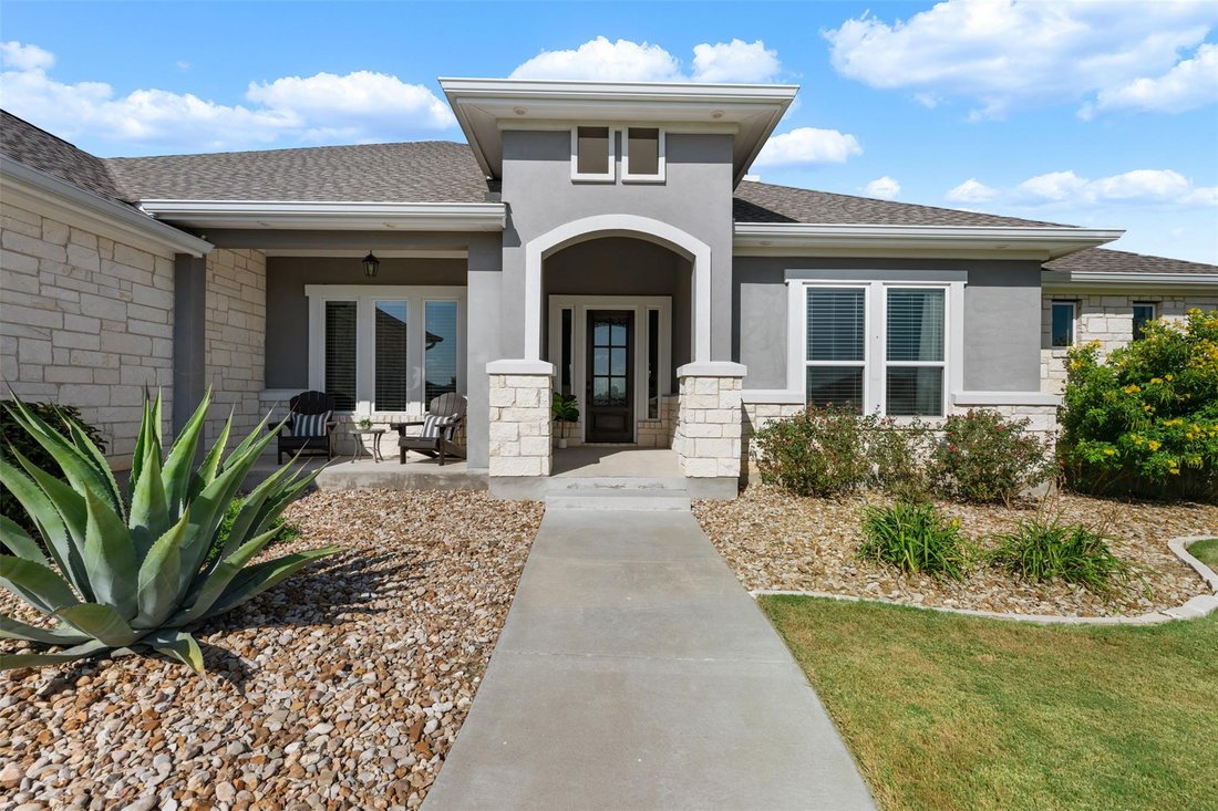 House in Leander, Texas, United States 4 - 18708688
