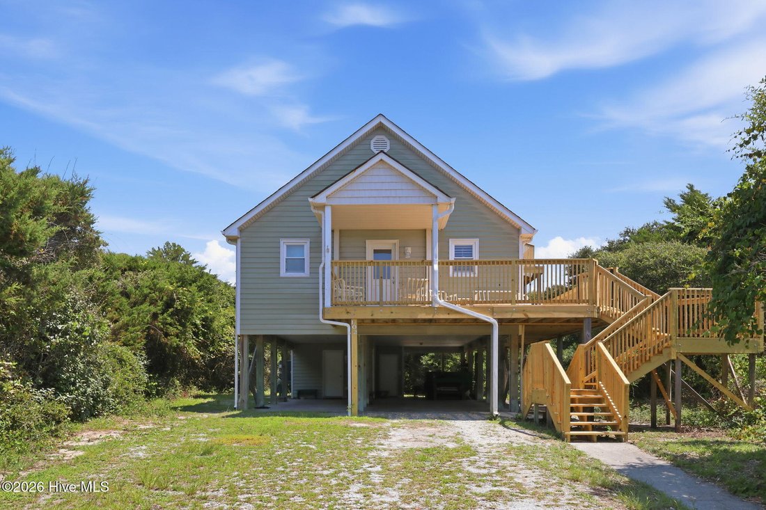 House in Emerald Isle, North Carolina, United States 2 - 18710227