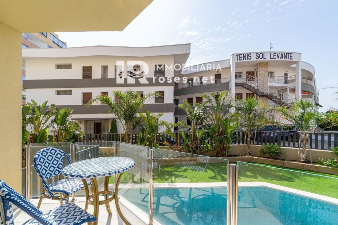 Apartment in Roses, Catalonia, Spain 2 - 18704066
