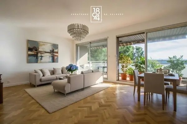 Apartment in Granettes-Jauberte-Sainte Anne, Aix-en-Provence, France 1 - 17049041