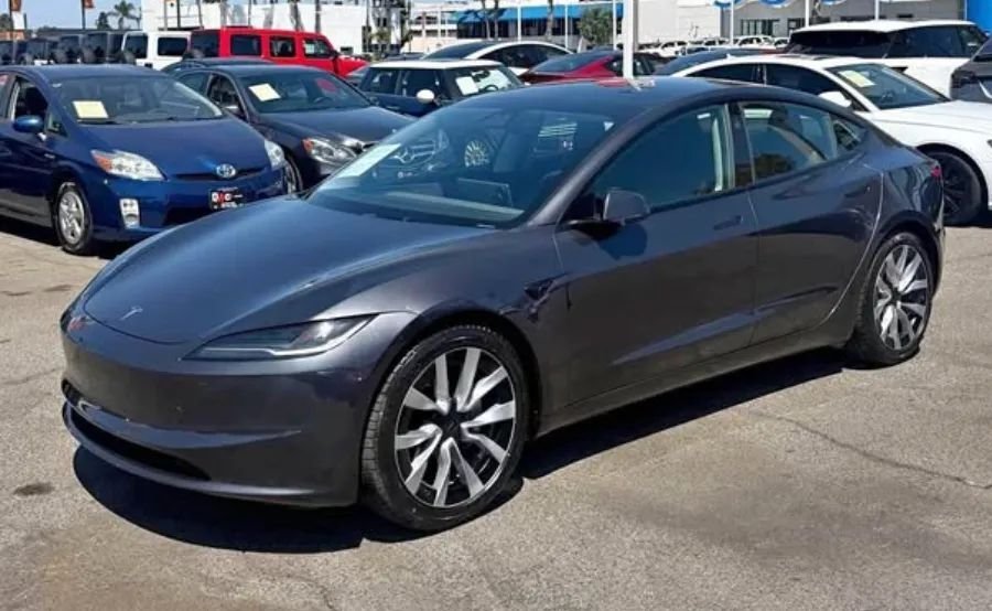 Sedan in Costa Mesa, CA, United States 2 - 18713528