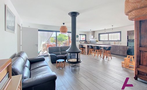 House in Sud Est, Andernos-les-Bains, France 1