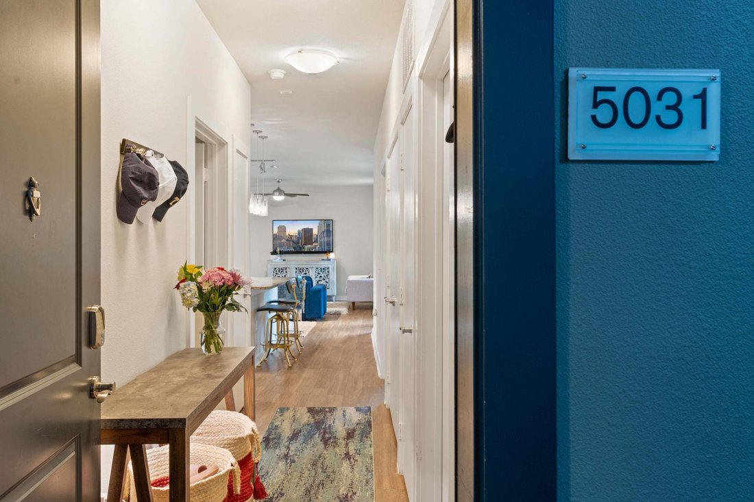 Condo in Austin, Texas, United States 2 - 18714741