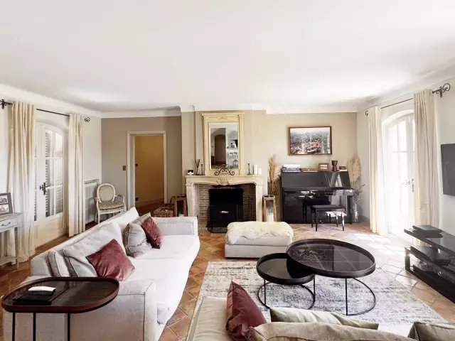 Villa in Mougins, Provence-Alpes-Côte d'Azur, France 3 - 18345651