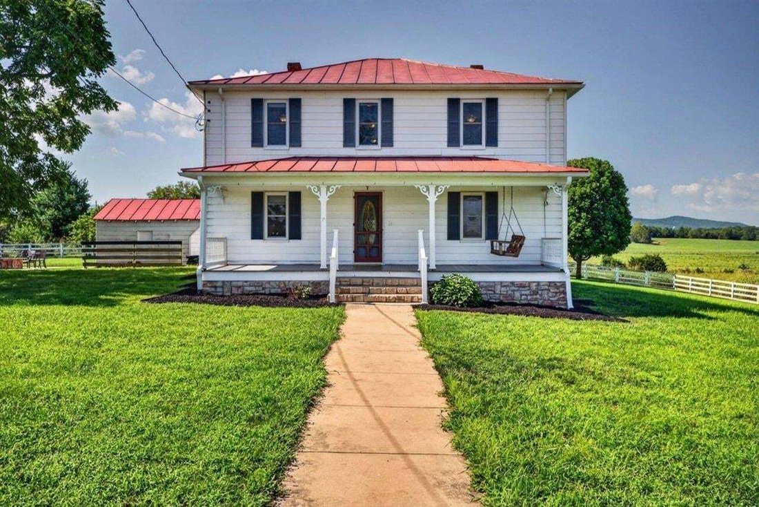 House in Stanley, Virginia, United States 1 - 18705843