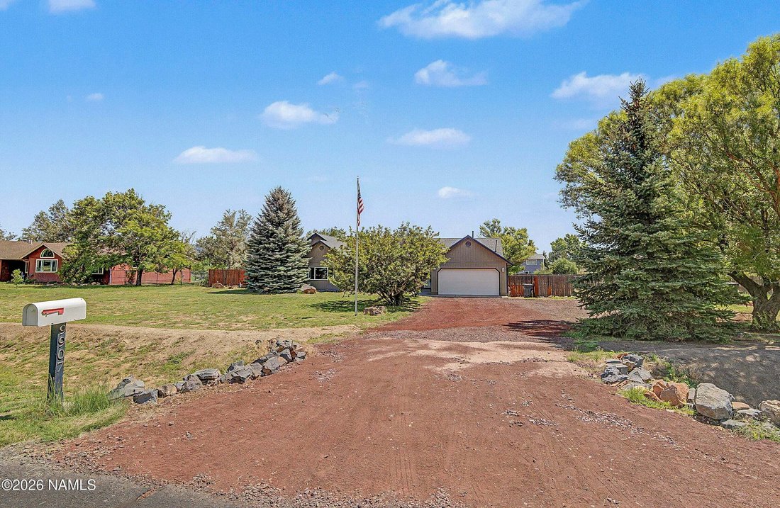 House in Flagstaff, Arizona, United States 2 - 18705763