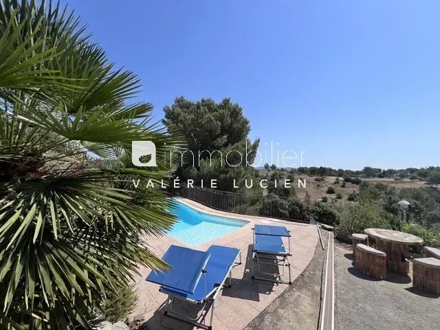 House in Paradou, Provence-Alpes-Côte d'Azur, France 3 - 18704458