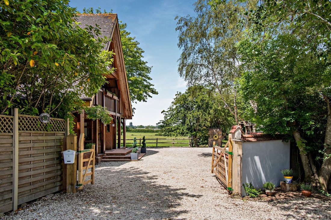 House in Foxton, England 2 - 16937474