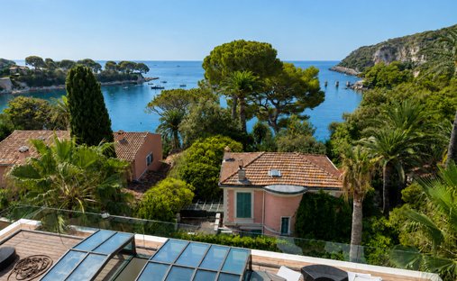 Villa in Saint-Jean-Cap-Ferrat, Provence-Alpes-Côte d'Azur, France 1
