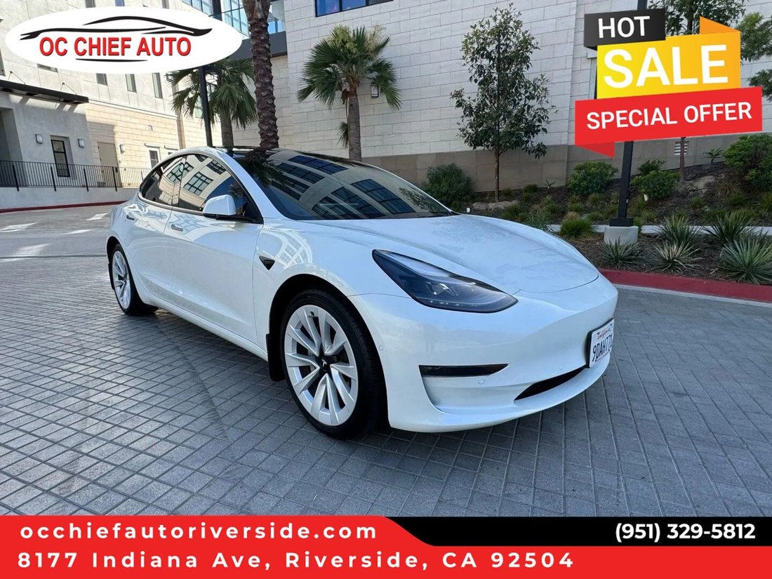 Sedan in Riverside, CA, United States 1 - 18710472