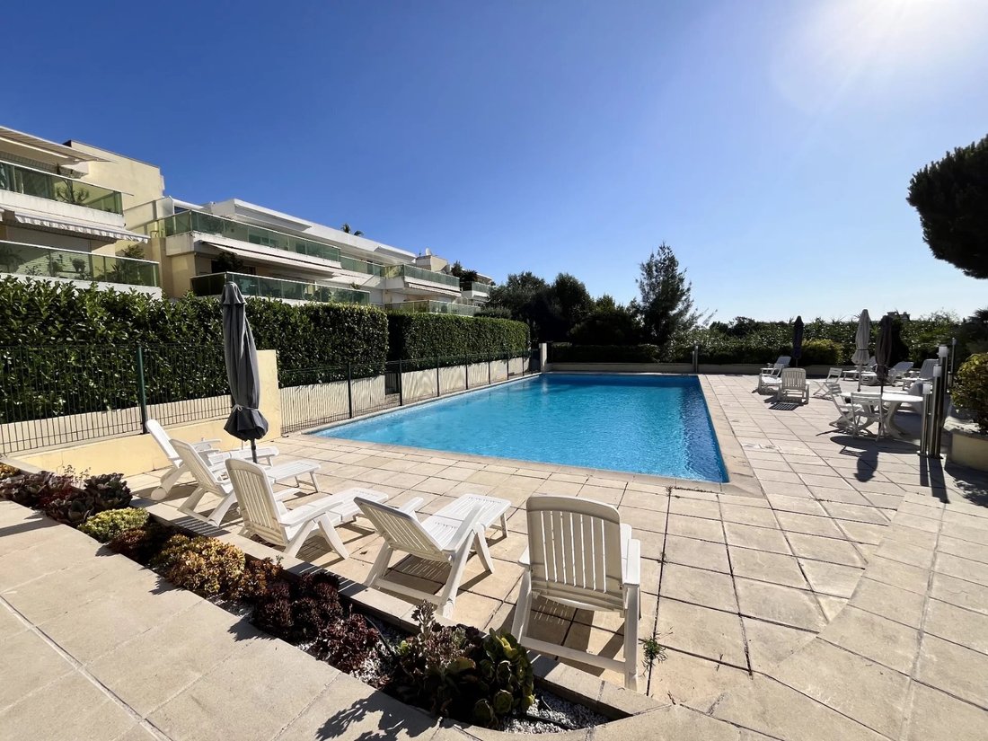Apartment in La Constance-Le Puy, Antibes, France 3 - 18501657