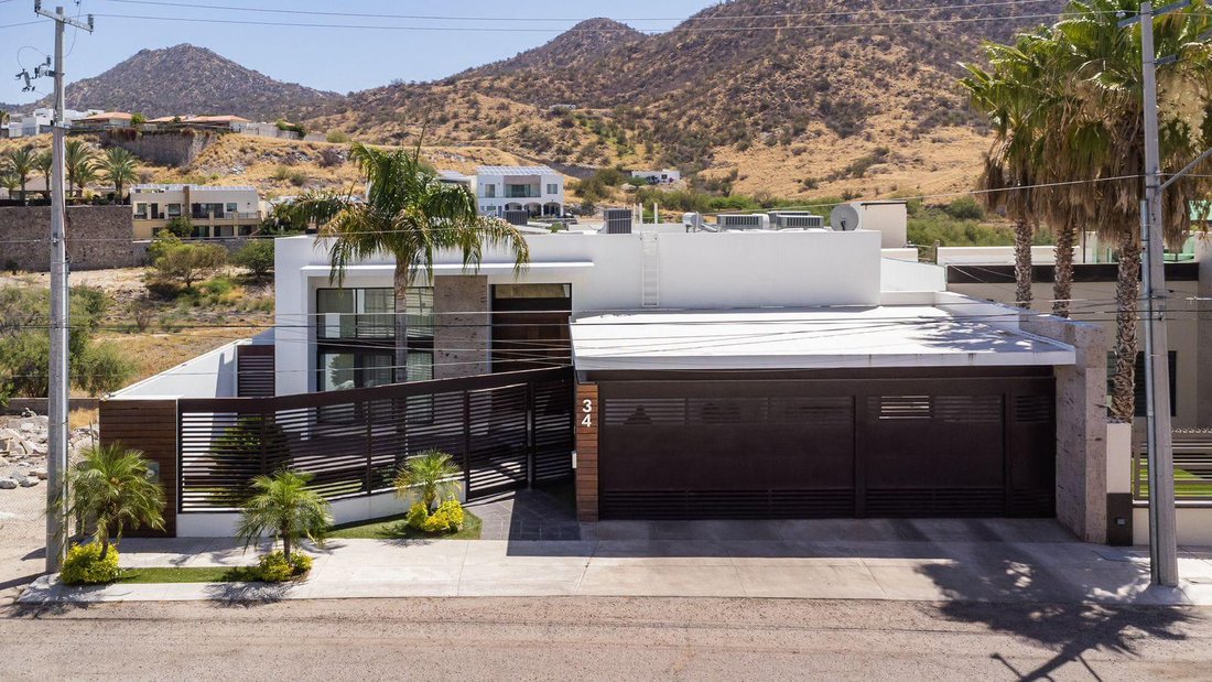 House in Hermosillo, Sonora, Mexico 2 - 18704072