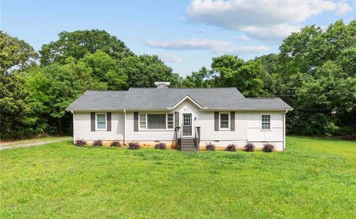 House in Suwanee, Georgia, United States 1