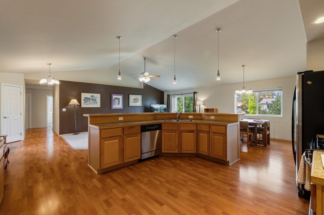 Casa en Sandpoint, Idaho, Estados Unidos 5 - 18704522