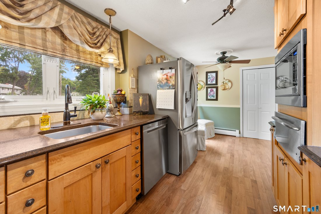 House in East Hartford, Connecticut, United States 5 - 18713165