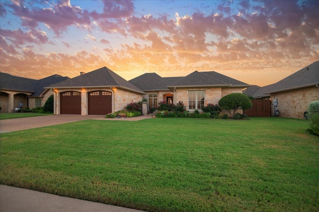 House in Waco, Texas, United States 1 - 18703724