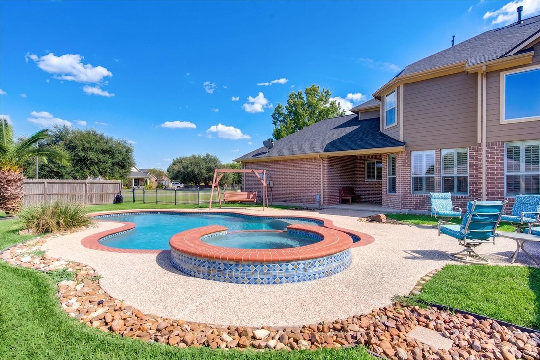 House in Houston, Texas, United States 3 - 18713952