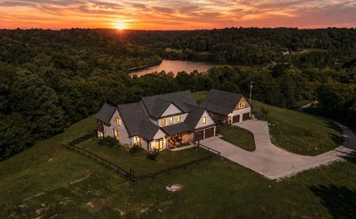 House in Manchester, Tennessee, United States 1