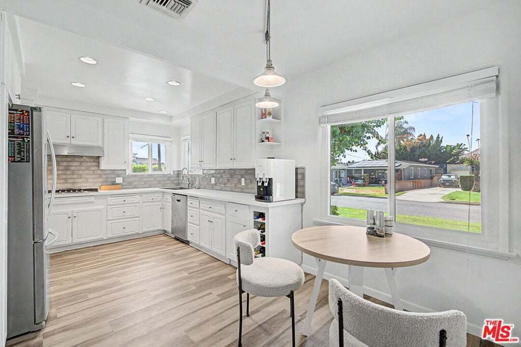 House in Downey, California, United States 2 - 18702945