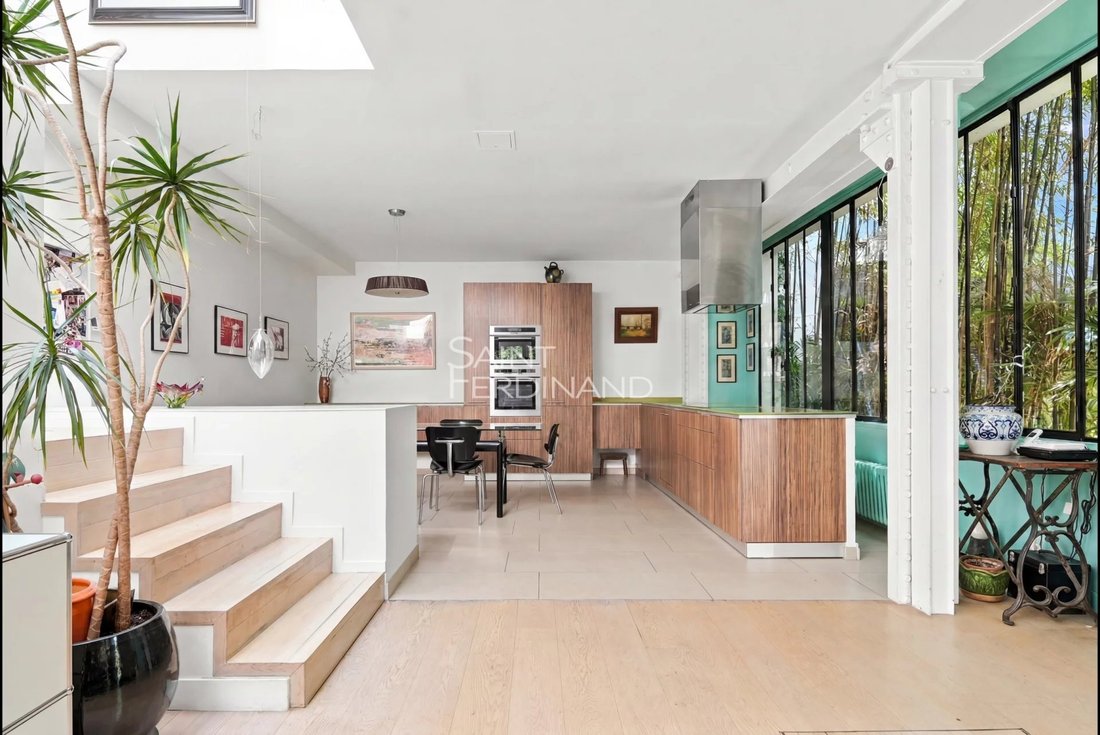 Apartment in Grandes Carrières-Clichy, Paris 18e Arrondissement, Paris 5 - 18710535