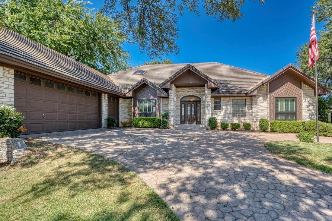 House in Horseshoe Bay, Texas, United States 2 - 18705553