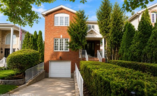 House in New York, New York, United States 1