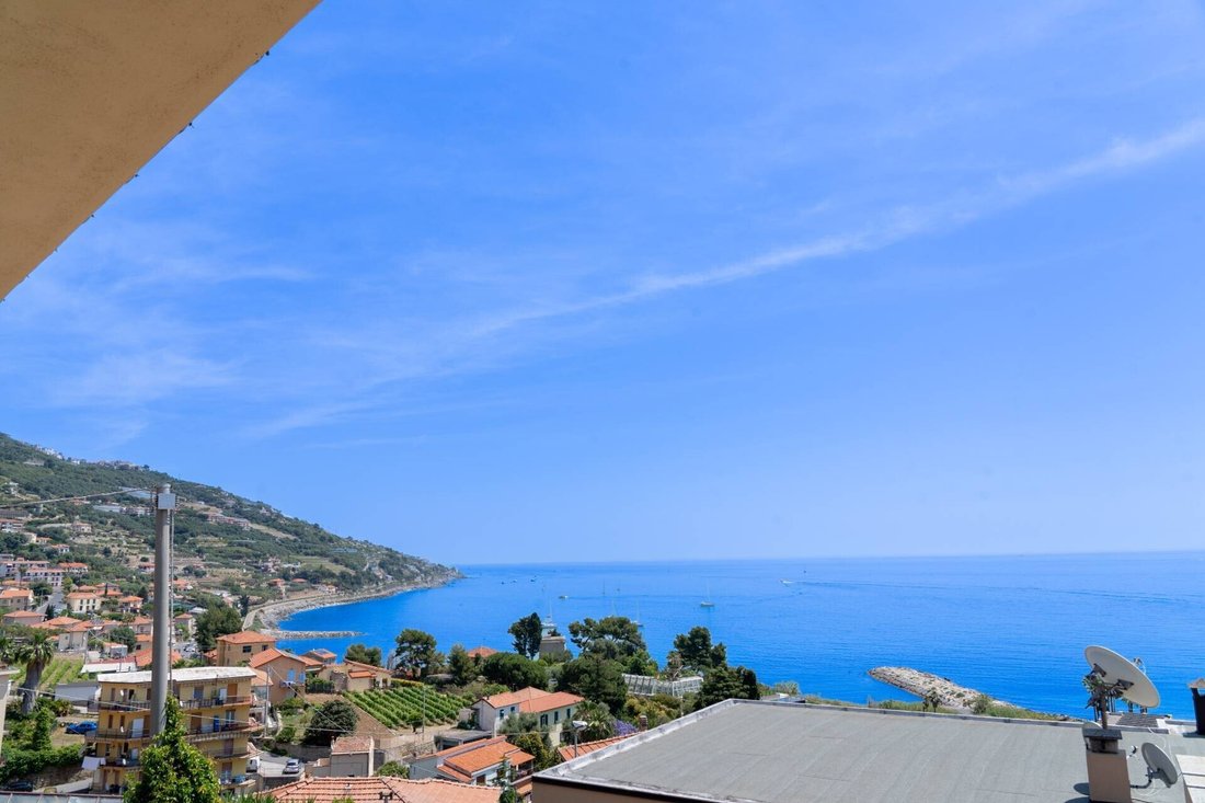 Villa en Santo Stefano al Mare, Liguria, Italia 4 - 18714725