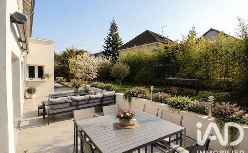 House in Cité SNCF, Verneuil-sur-Seine, France 1