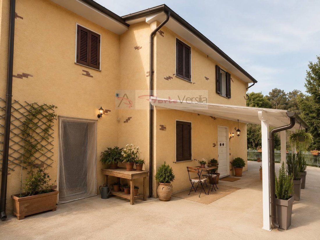 Villa in Strettoia-Capezzano-Valdicastello, Pietrasanta, Tuscany 1 - 18708011