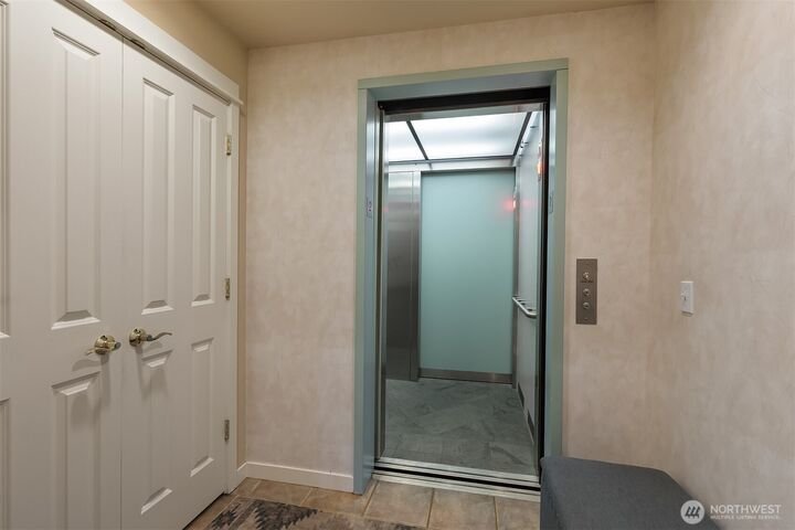 Condominio en Woodway, Washington, Estados Unidos 3 - 18712915