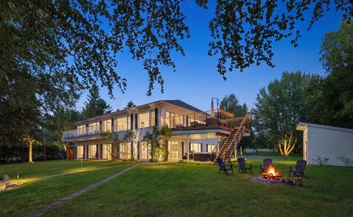 House in Disraeli, Quebec, Canada 1