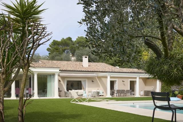 Estate in Mougins, Provence-Alpes-Côte d'Azur, France 4 - 15501916