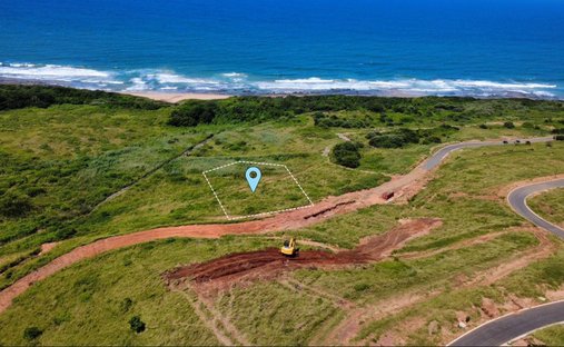 Land in Port Zimbali, KwaZulu-Natal, South Africa 1