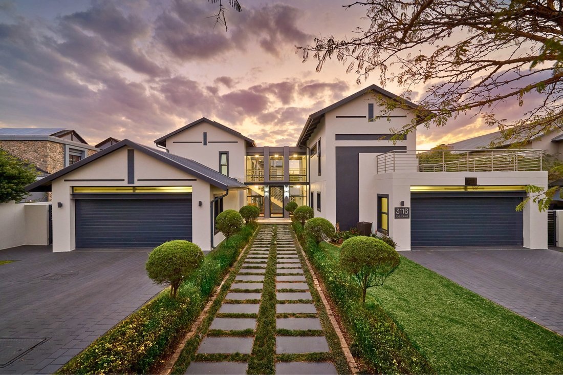 House in Waterfall Country Village, Gauteng, South Africa 1 - 18704605
