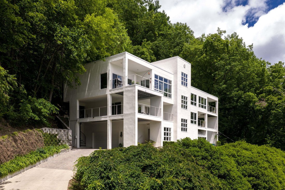 House in Signal Mountain, Tennessee, United States 5 - 18703549