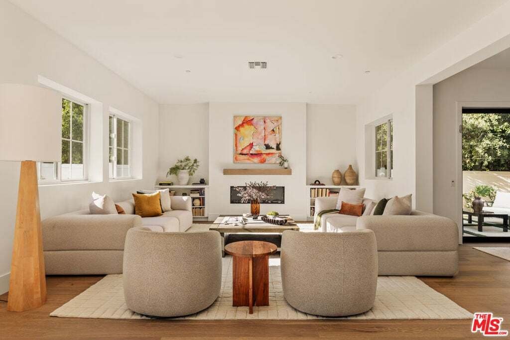 House in Los Angeles, California, United States 3 - 18708540