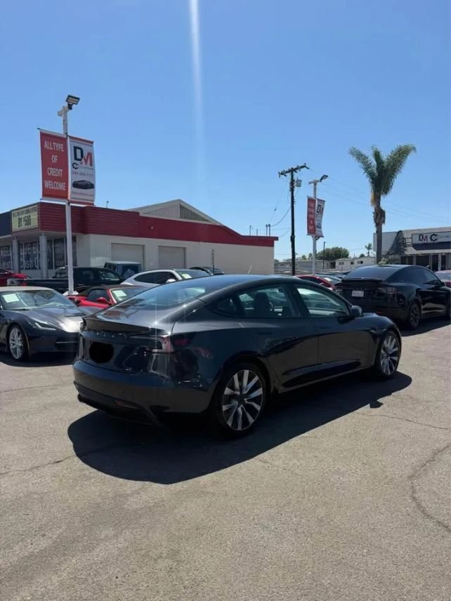 Sedan in Costa Mesa, CA, United States 5 - 18713528