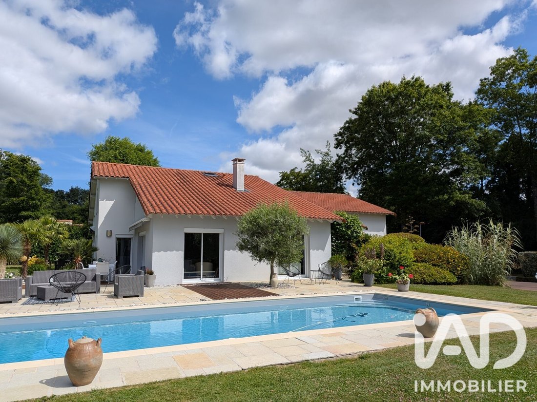 Haus in Tuilerie, Cholet, Frankreich 1 - 18713760