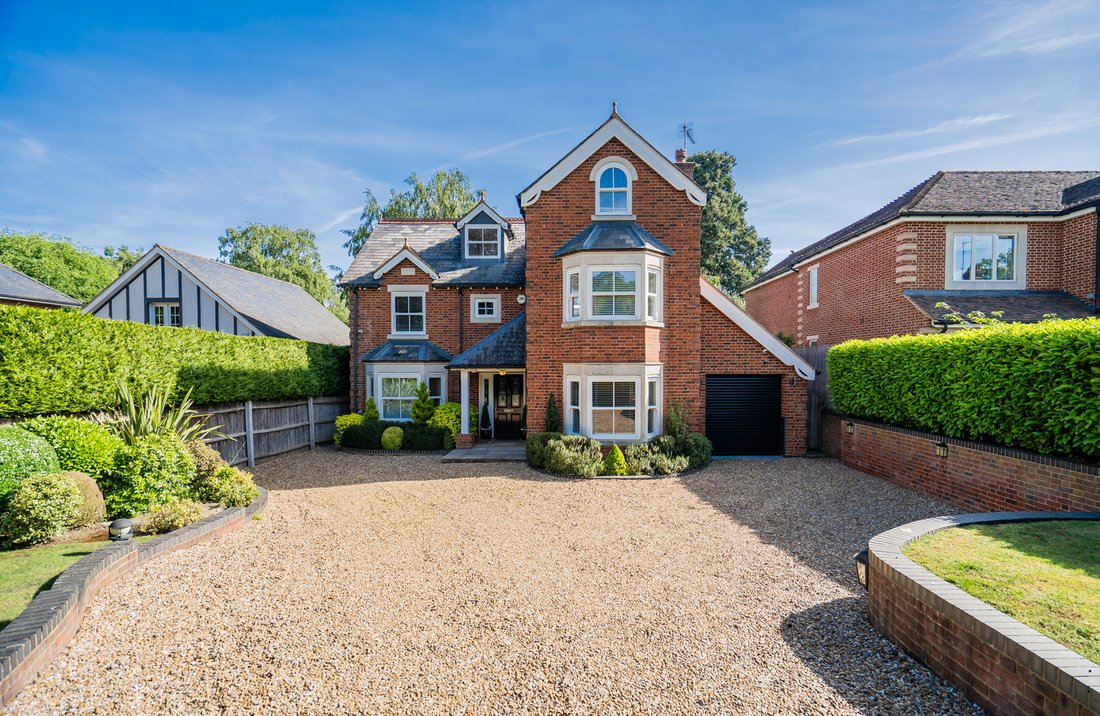 House in Husborne Crawley, England 1 - 18711274