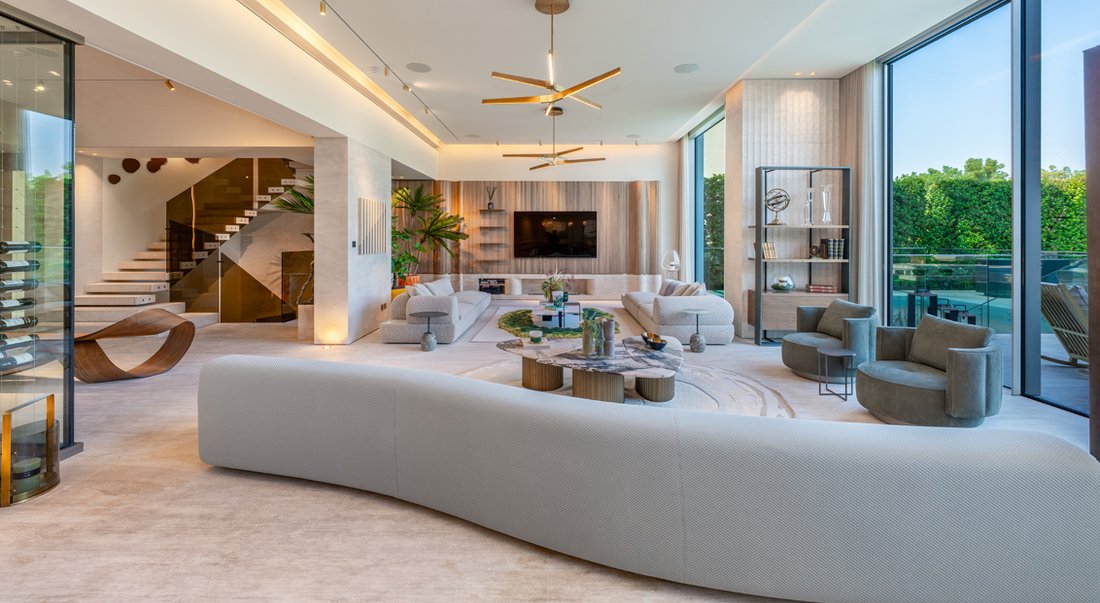 Villa in Jumeirah Golf Estates, Dubai, United Arab Emirates 2 - 18466225