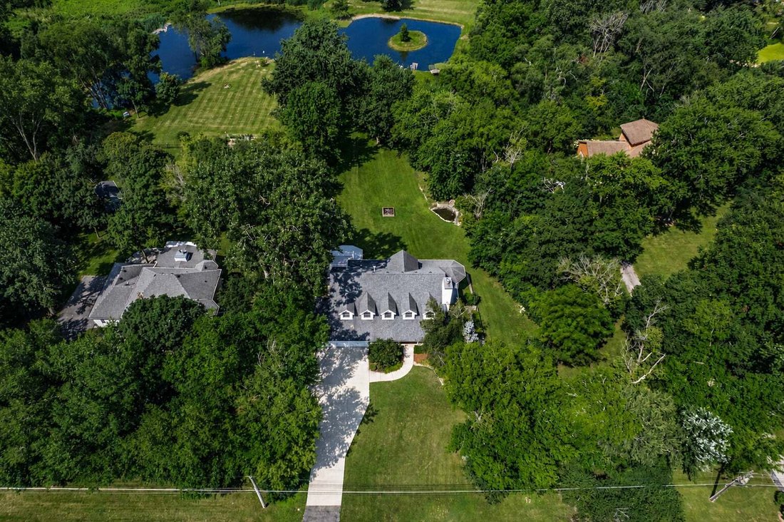 Maison à Elgin, Illinois, États-Unis 3 - 18703649