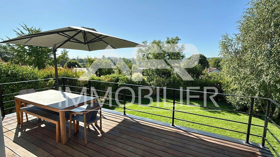 House in Chatou, Ile-de-France, France 2 - 18714121