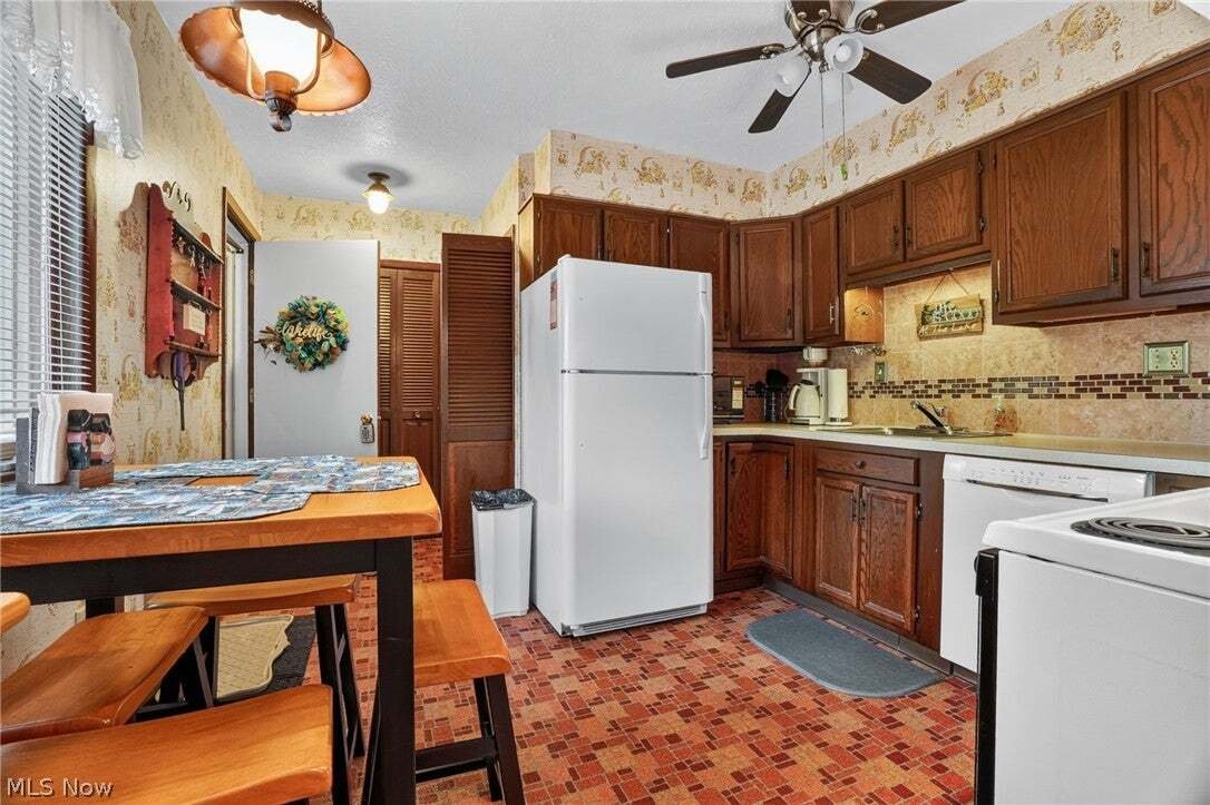 House in Rock Creek, Ohio, United States 4 - 18705759