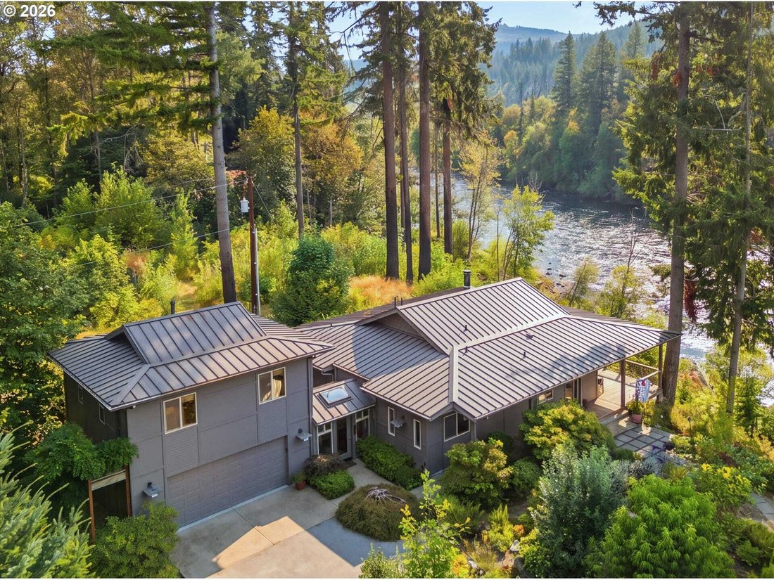 House in Vida, Oregon, United States 1 - 18714621