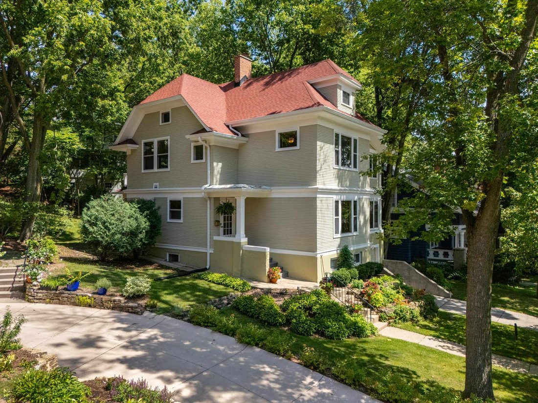 House in Maple Bluff, Wisconsin, United States 3 - 18713828