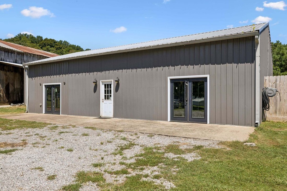 House in Columbia, Tennessee, United States 5 - 18710053