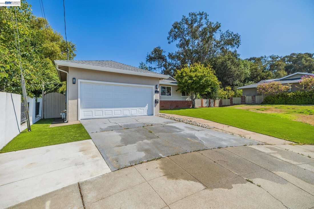 House in Hayward, California, United States 3 - 18705624