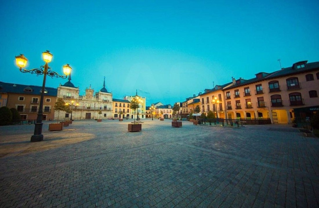 Ponferrada, Castile and Leon, Spain 3 - 18028110