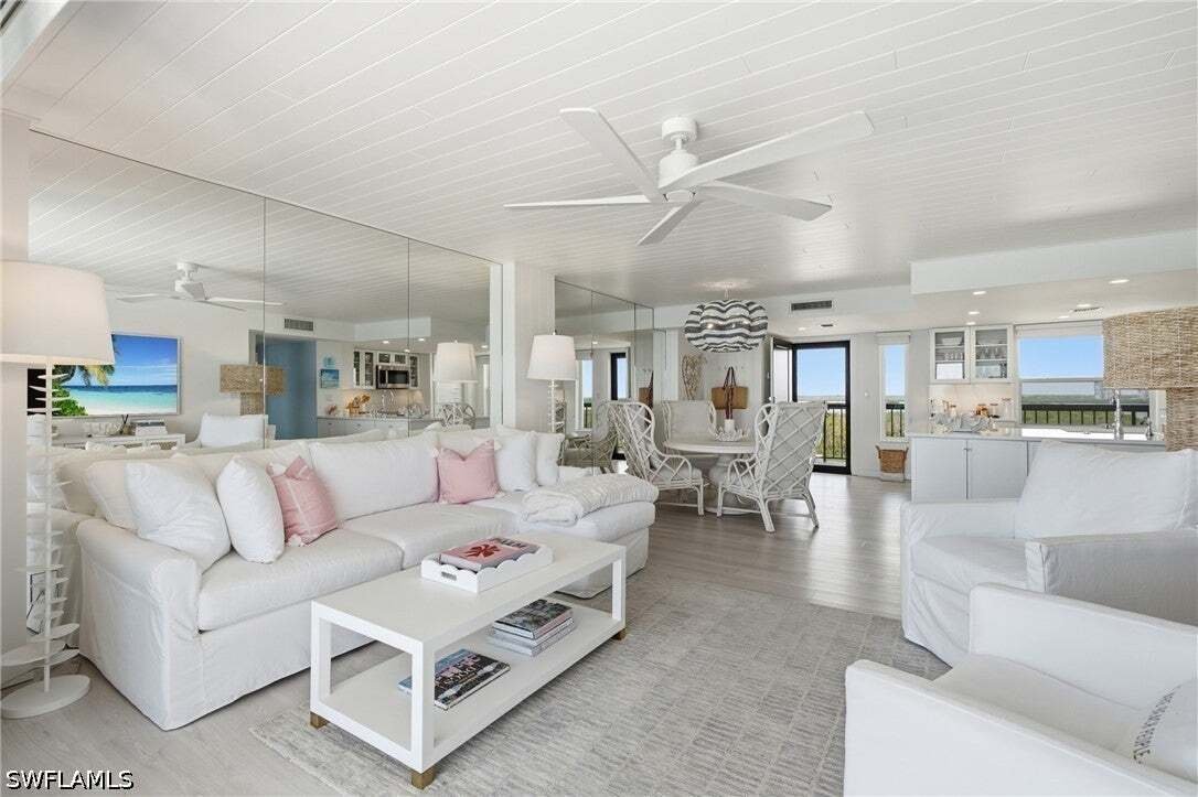 Condo in Bonita Springs, Florida, United States 5 - 18709981